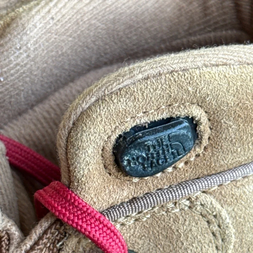 The North Face KIDS Chilkat Lace II Brown Leather Winter Boots Size 2 Waterproof